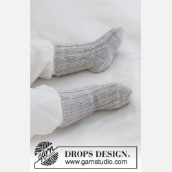 Drops - Little Pearl Socks